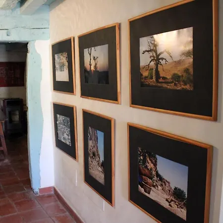 El Horno De La Aldegueela Torrecaballeros