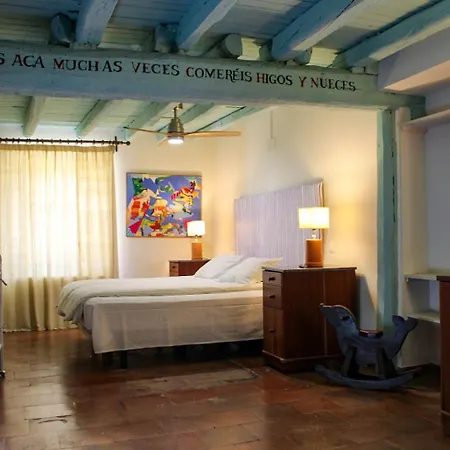 El Horno De La Aldegueela * 托雷卡巴勒罗斯