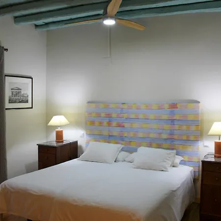 El Horno De La Aldegueela * 托雷卡巴勒罗斯